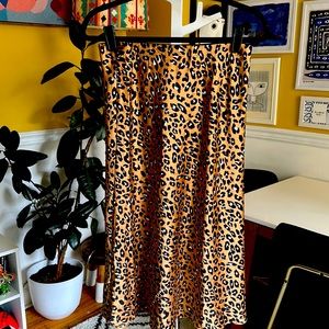 Leopard print skirt